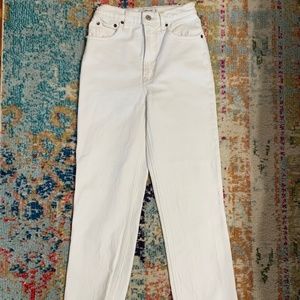Women's Ultra High Rise 90s Straight Jeans | Cream | A&F